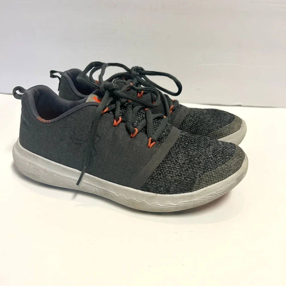 Under Armour Boys Sneakers Sz 6 Youth Gray/orange Charged 24/7 Running Shoe